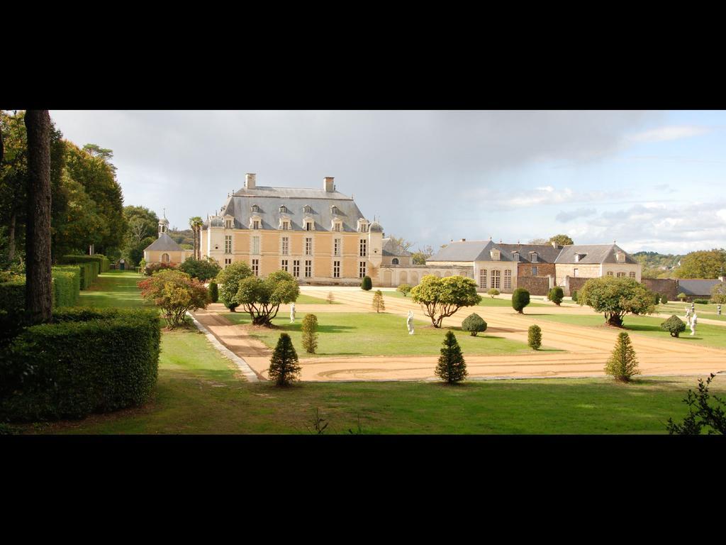 Château du Boschet Acomodação com café da manhã Bourg-des-Comptes Exterior foto
