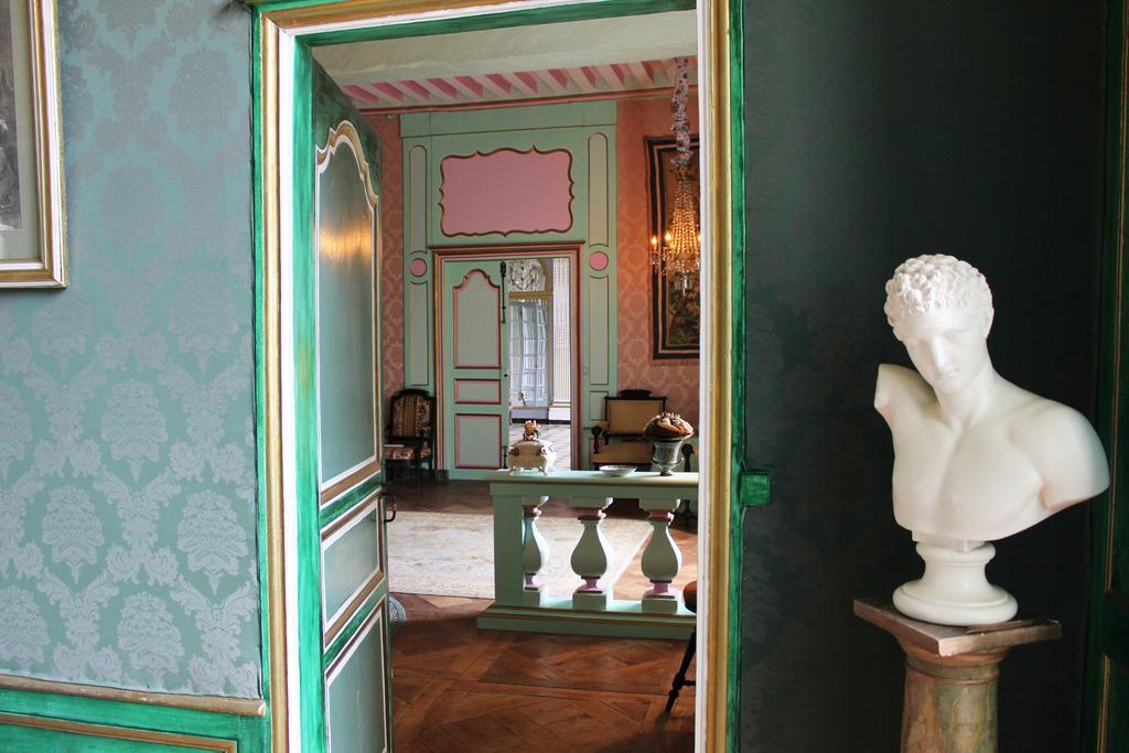 Château du Boschet Acomodação com café da manhã Bourg-des-Comptes Exterior foto