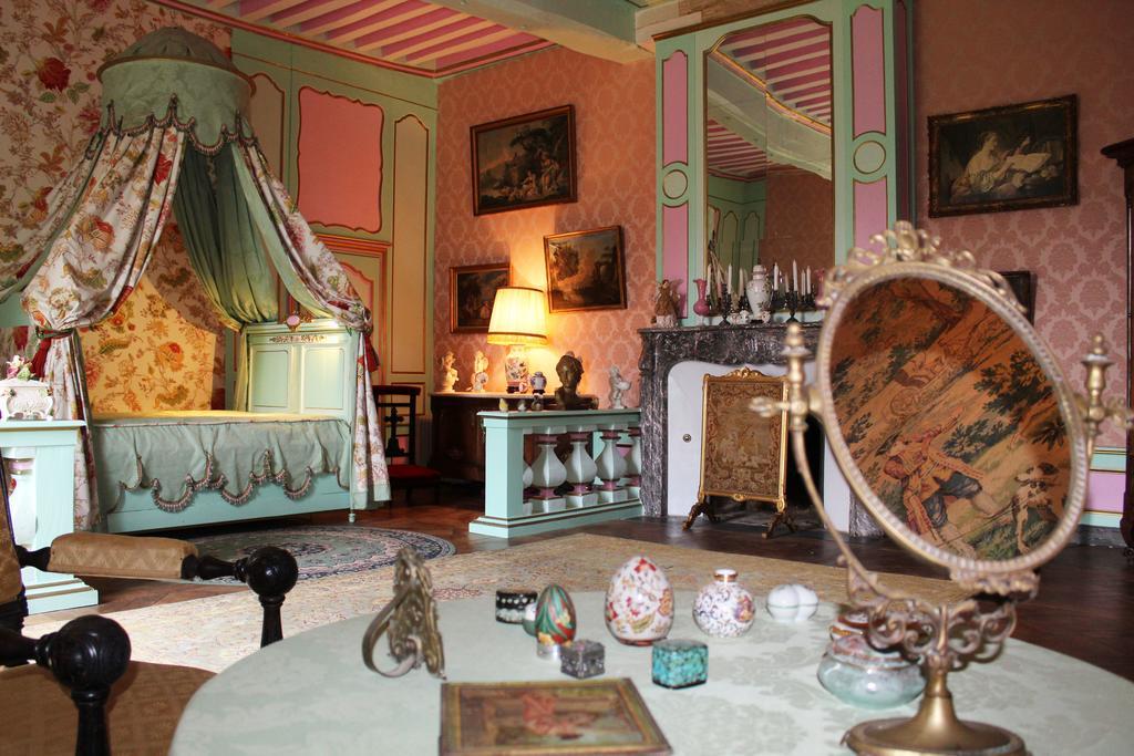 Château du Boschet Acomodação com café da manhã Bourg-des-Comptes Exterior foto